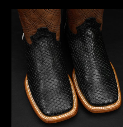 Black Python Belly – Square Toe